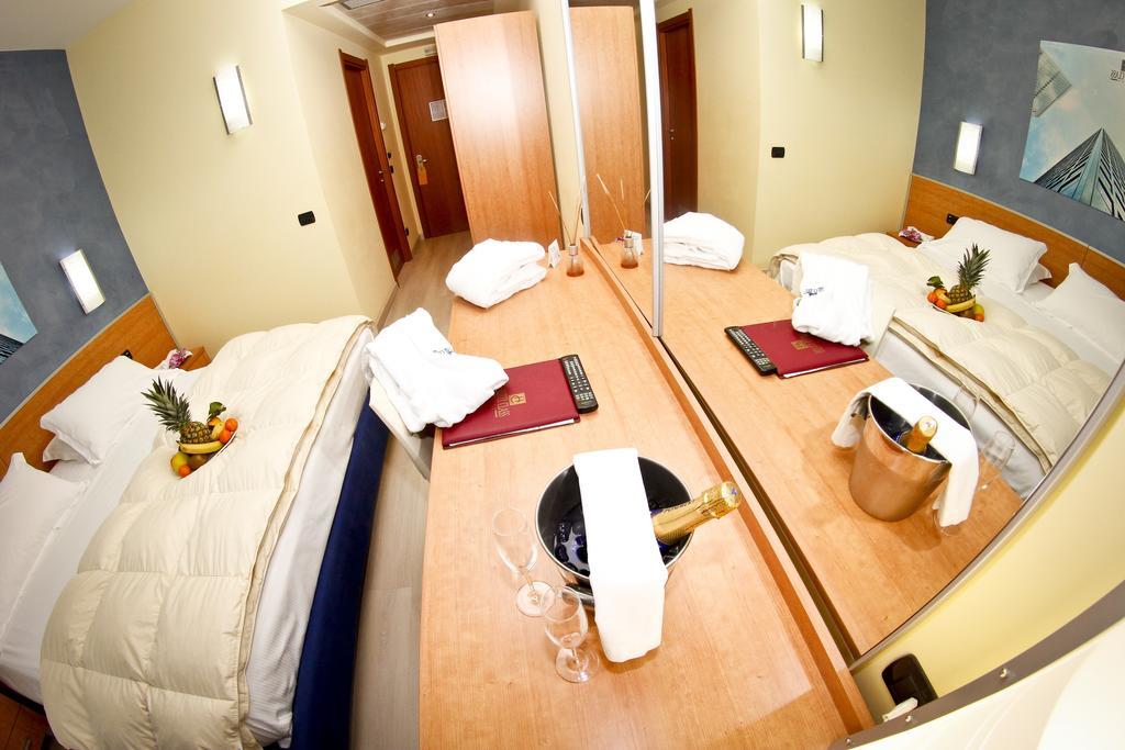 Best Western Hotel Class Lamezia Lamezia Terme Szoba fotó