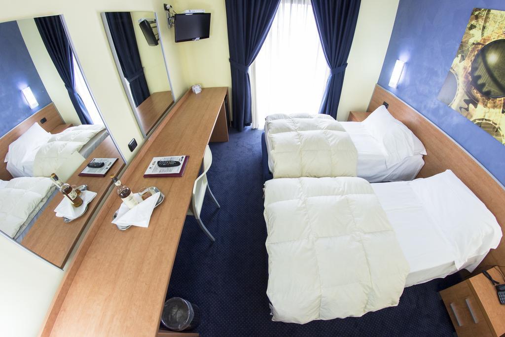 Best Western Hotel Class Lamezia Lamezia Terme Kültér fotó