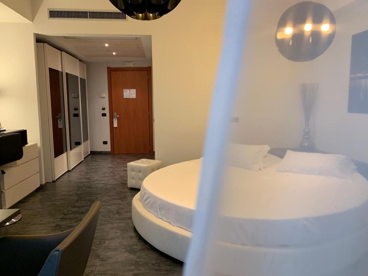 Best Western Hotel Class Lamezia Lamezia Terme Kültér fotó